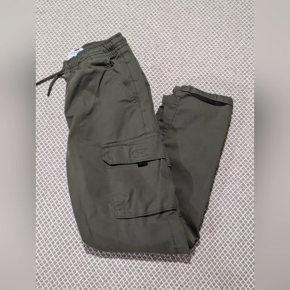 Old Navy Kids Olive Cargo Joggers